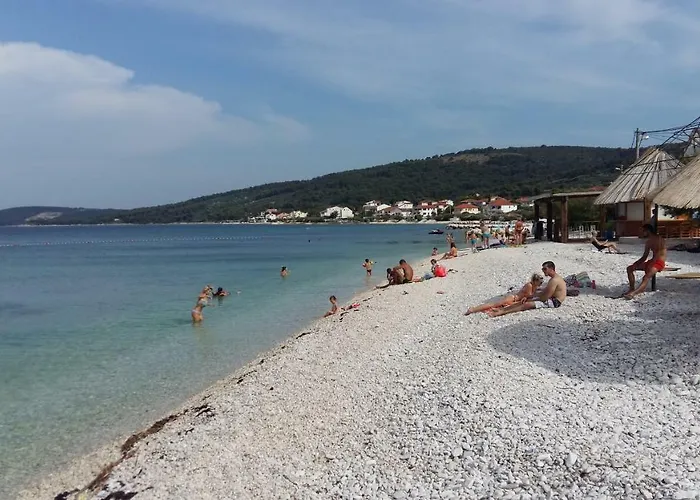 San 公寓 斯拉汀